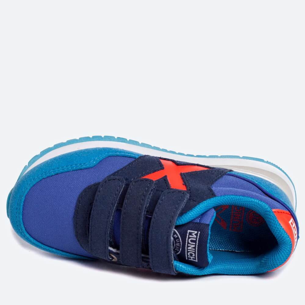 Zapatillas con velcro niños Munich en color azul. Talla 28 Color AZUL